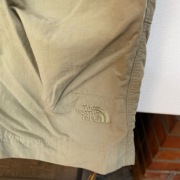 North Face Capri Pant - Picture 4 of 7